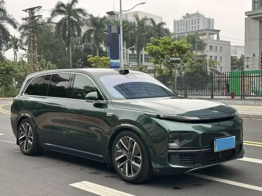2022 Li L9 Range Extended 154HP REEV 42.6KWH,autocango,china used car exporter,china ev exporter,chinese used car exporter,chinese used ev exporter