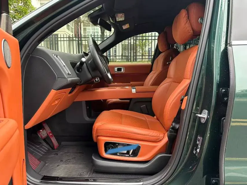 2022 Li L9 Range Extended 154HP REEV 42.6KWH,autocango,china used car exporter,china ev exporter,chinese used car exporter,chinese used ev exporter