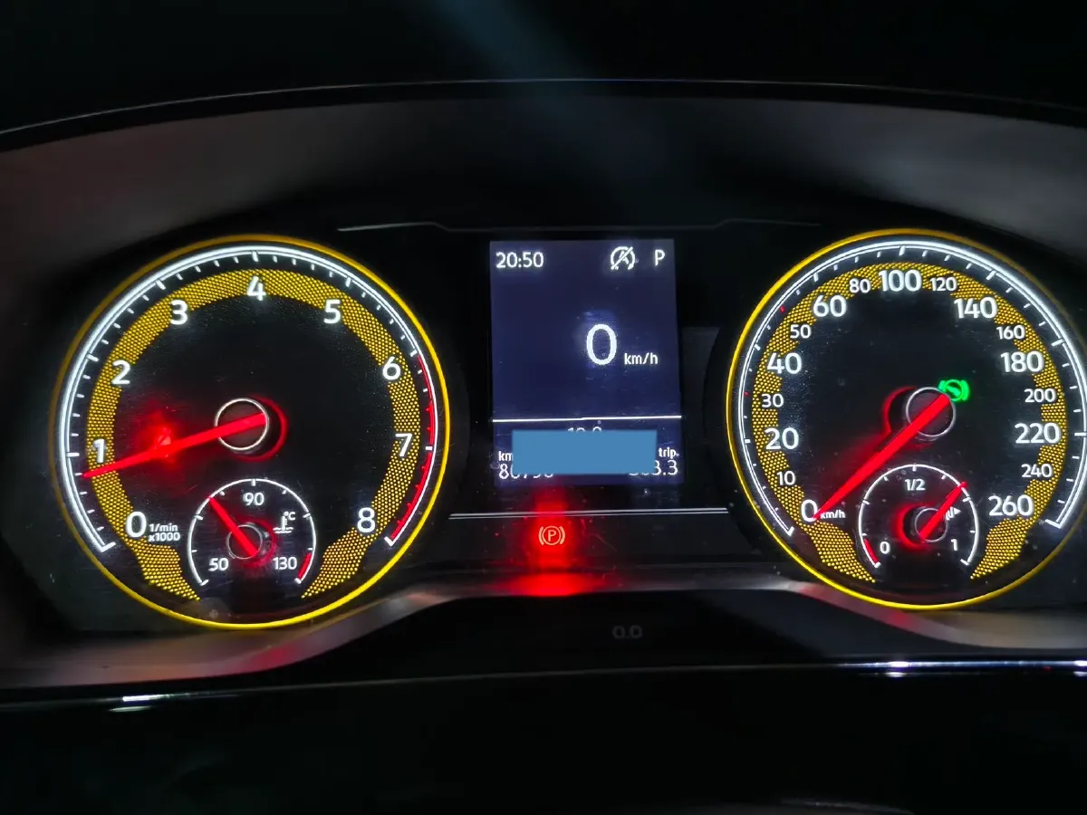 2021 Volkswagen Passat 2.0T 186HP L4 7DCT,autocango,china used car exporter,china ev exporter,chinese used car exporter,chinese used ev exporter