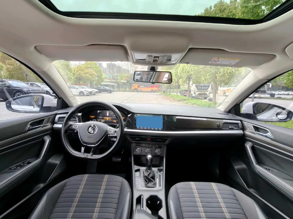 2021 Volkswagen Lavida 1.4T 150HP L4 7DCT,autocango,china used car exporter,china ev exporter,chinese used car exporter,chinese used ev exporter