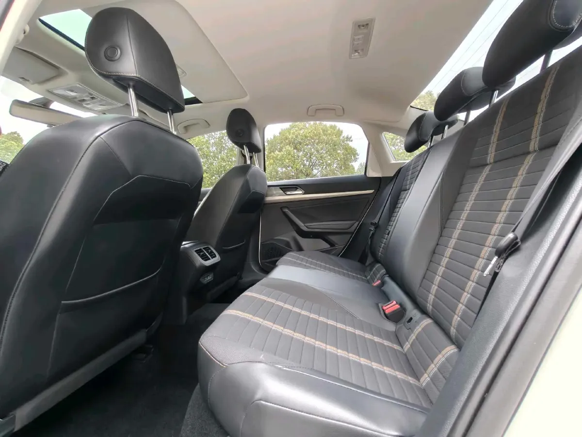 2021 Volkswagen Lavida 1.4T 150HP L4 7DCT,autocango,china used car exporter,china ev exporter,chinese used car exporter,chinese used ev exporter