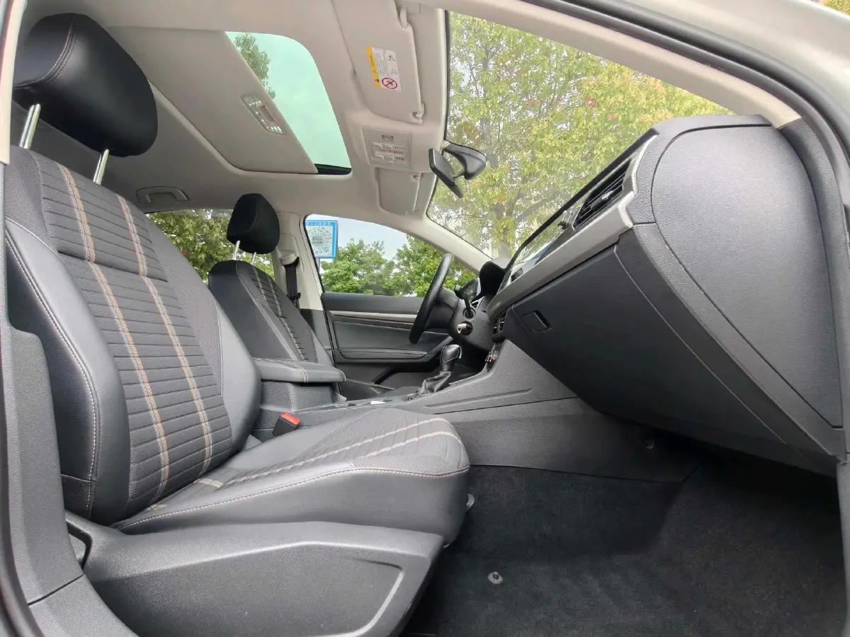 2021 Volkswagen Lavida 1.4T 150HP L4 7DCT,autocango,china used car exporter,china ev exporter,chinese used car exporter,chinese used ev exporter