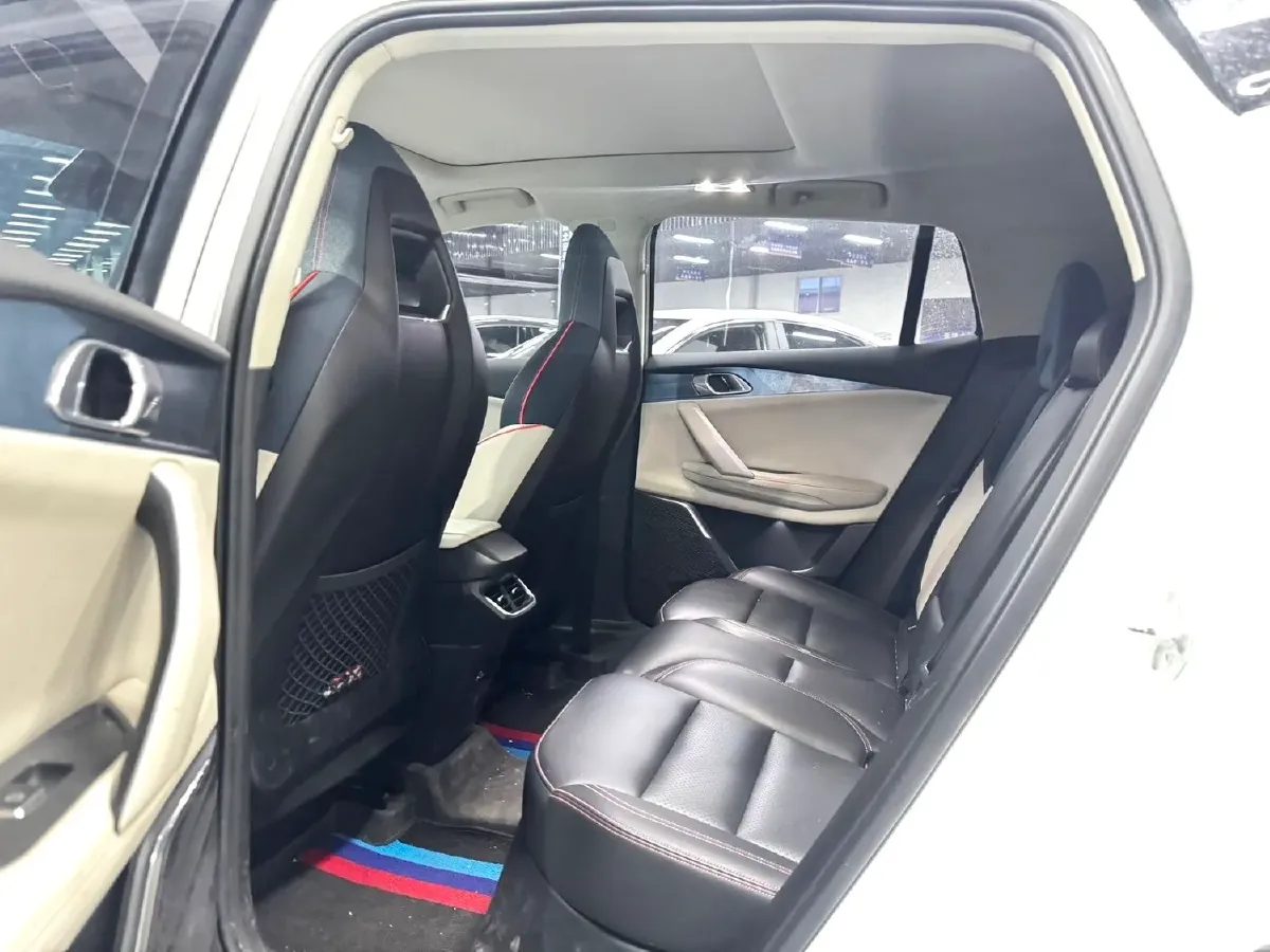 2020 LYNK&CO 06 1.5T 177HP L3 7DCT,autocango,china used car exporter,china ev exporter,chinese used car exporter,chinese used ev exporter