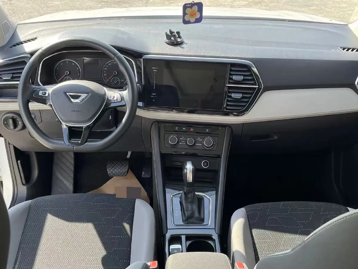 2022 Jetta VS7 1.4T 150HP L4 6AT,autocango,china used car exporter,china ev exporter,chinese used car exporter,chinese used ev exporter