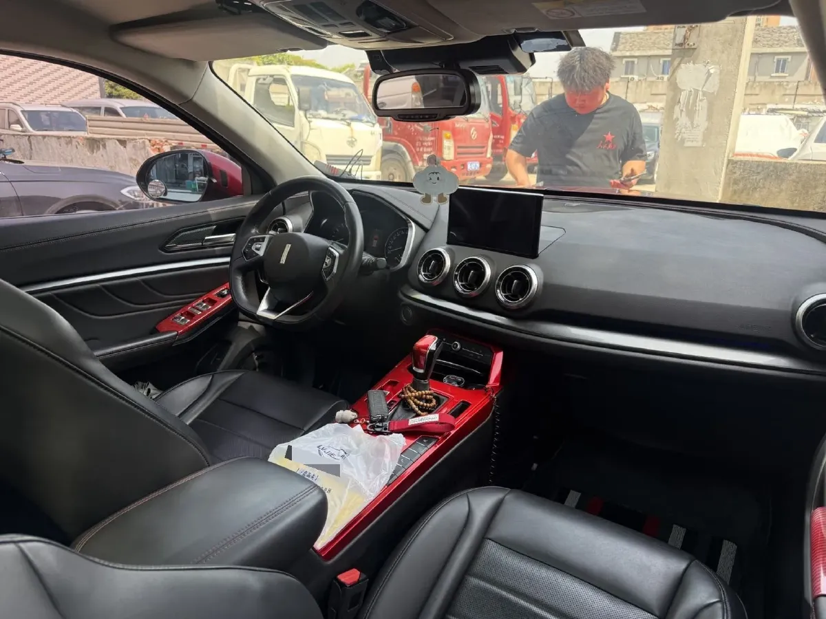 2017 WEY VV5 2.0T 197HP L4 7DCT,autocango,china used car exporter,china ev exporter,chinese used car exporter,chinese used ev exporter