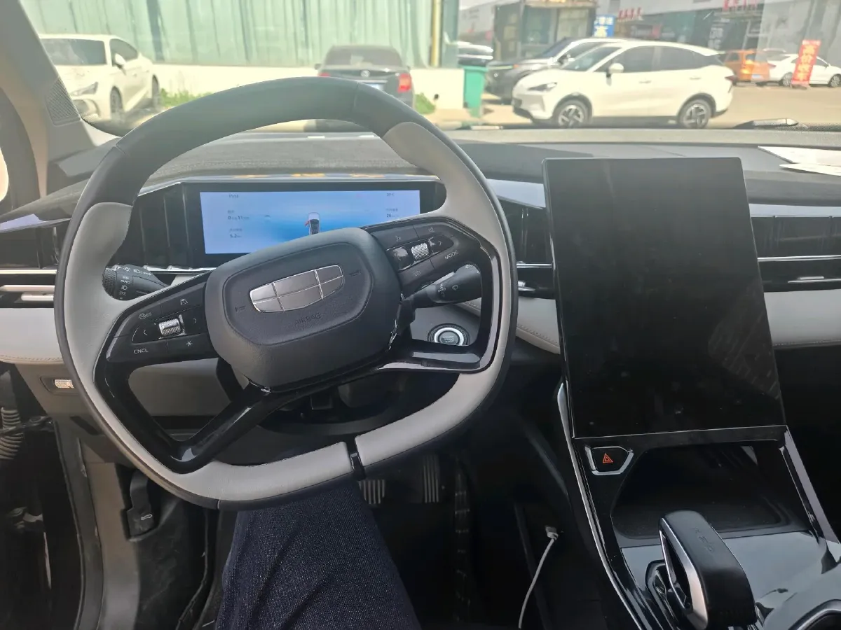 2023 Geely StarRay 1.5T 181HP L4 7DCT,autocango,china used car exporter,china ev exporter,chinese used car exporter,chinese used ev exporter