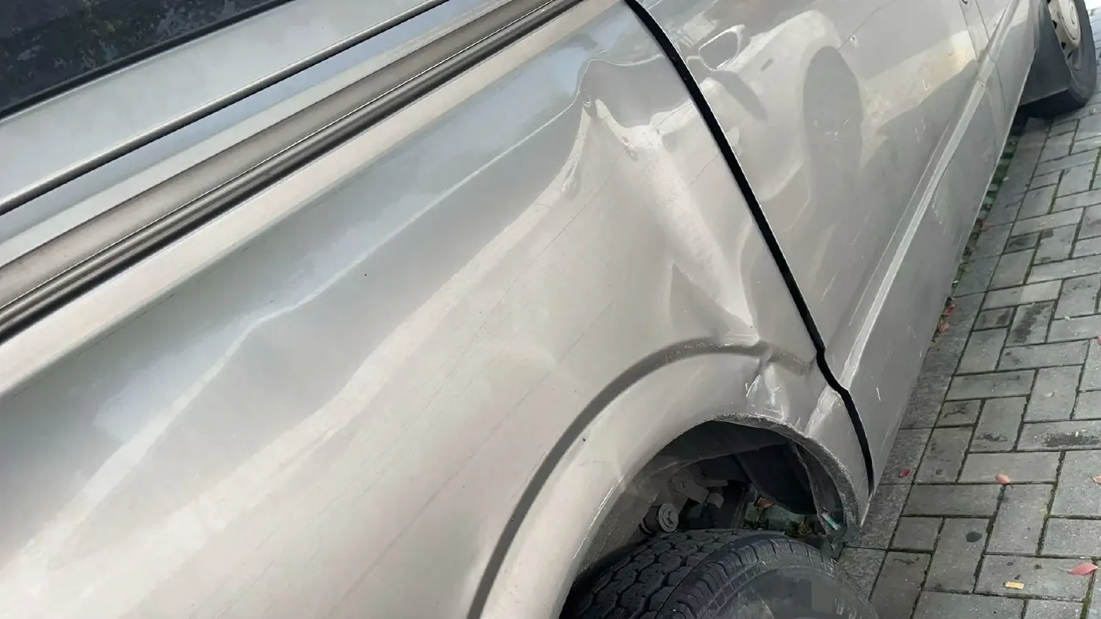 2019 MAXUS XinTu V80 2.0T 139HP L4 6MT,autocango,china used car exporter,china ev exporter,chinese used car exporter,chinese used ev exporter