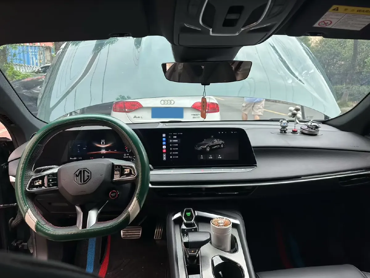 2023 MG 7 1.5T 188HP L4 7DCT,autocango,china used car exporter,china ev exporter,chinese used car exporter,chinese used ev exporter