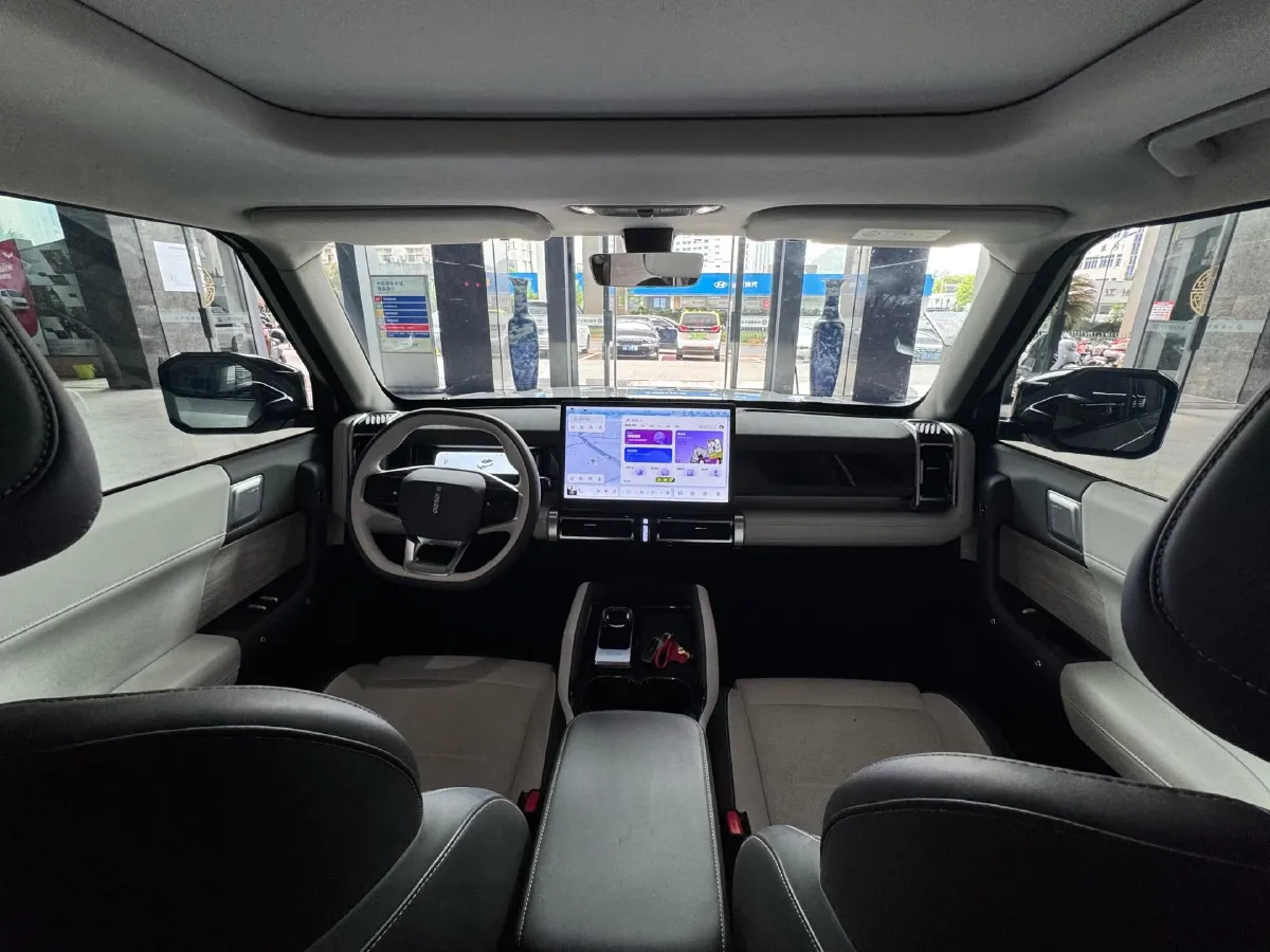 2024 iCAR iCAR 03 BEV 65.69KWH,autocango,china used car exporter,china ev exporter,chinese used car exporter,chinese used ev exporter