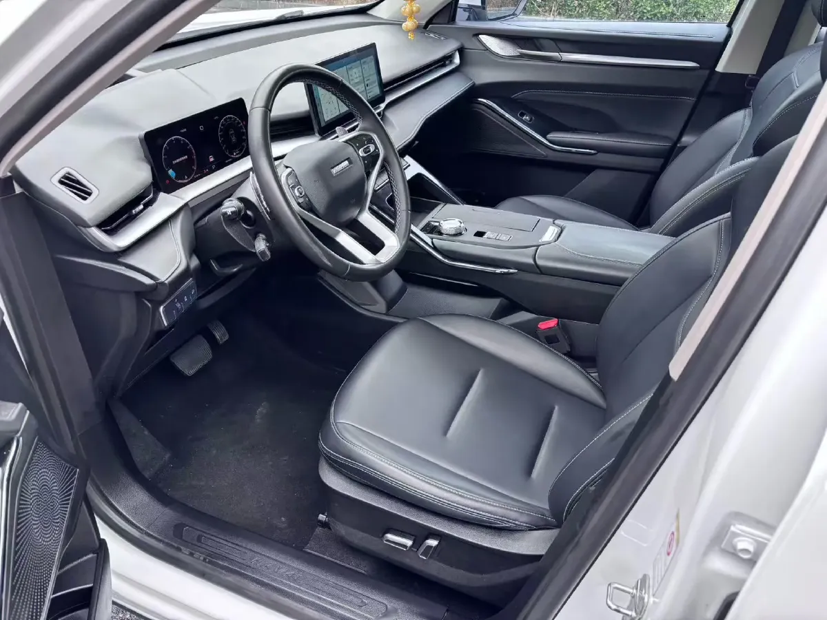 2021 Haval H6 1.5T 169HP L4 7DCT,autocango,china used car exporter,china ev exporter,chinese used car exporter,chinese used ev exporter