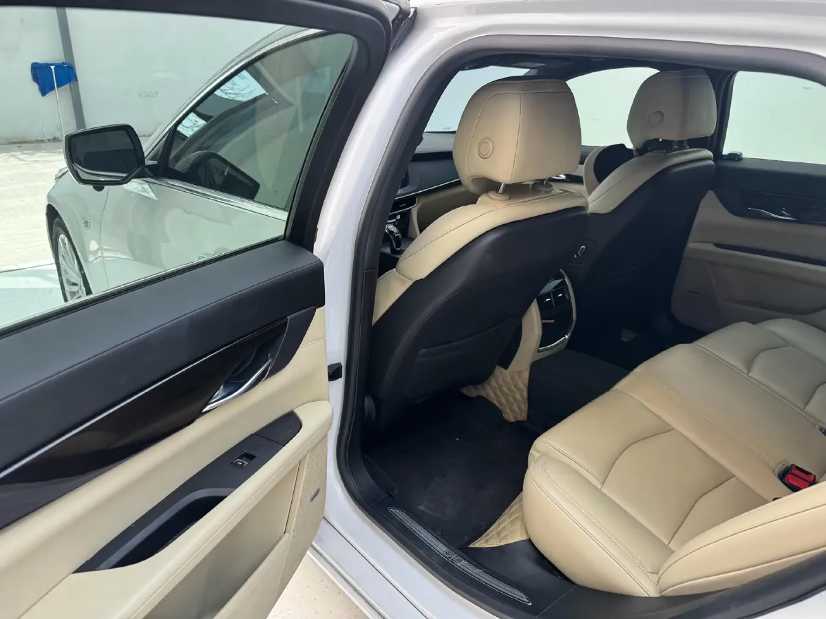 2021 Cadillac CT6 2.0T 237HP L4 10AT,autocango,china used car exporter,china ev exporter,chinese used car exporter,chinese used ev exporter