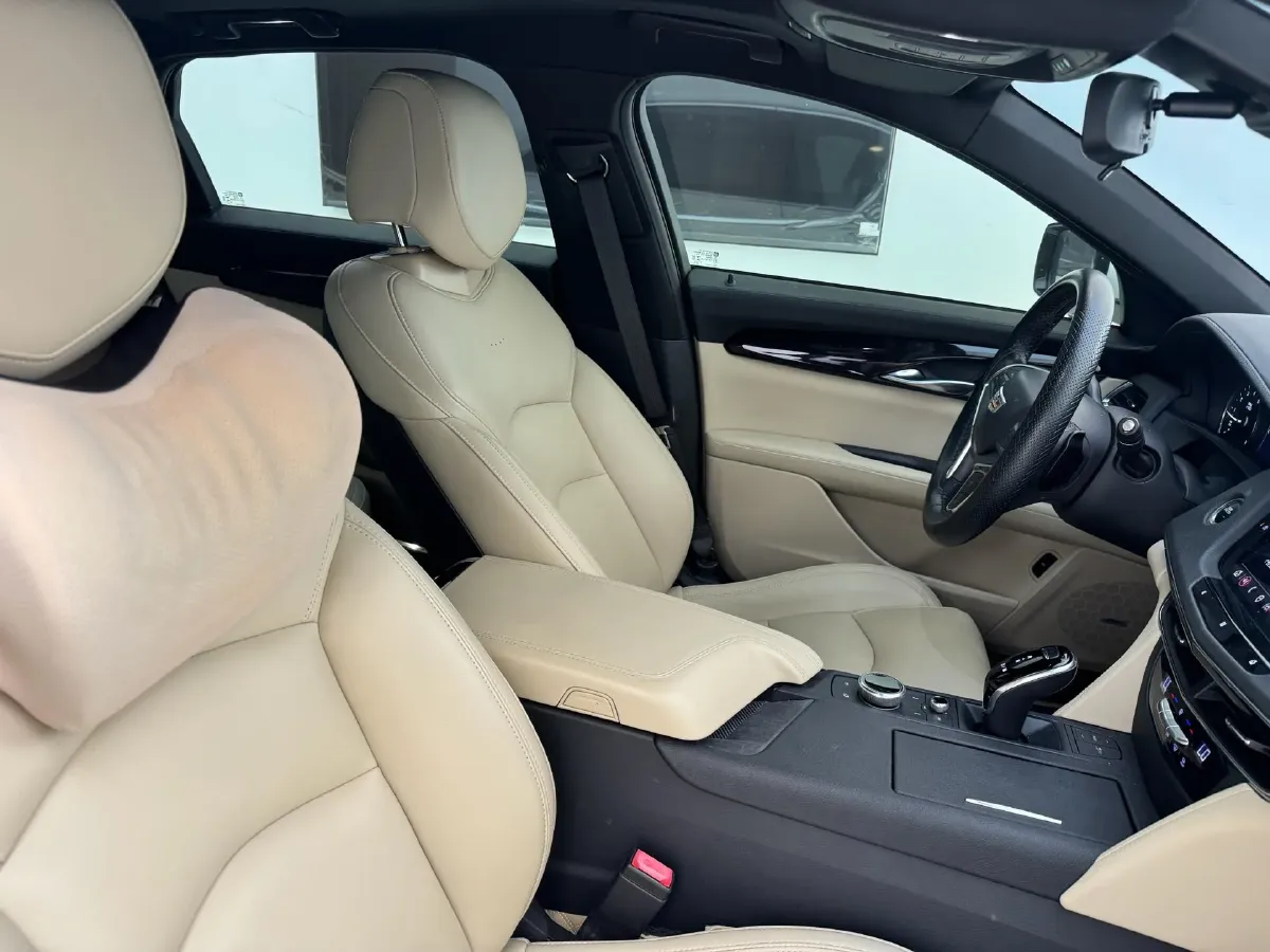 2021 Cadillac CT6 2.0T 237HP L4 10AT,autocango,china used car exporter,china ev exporter,chinese used car exporter,chinese used ev exporter