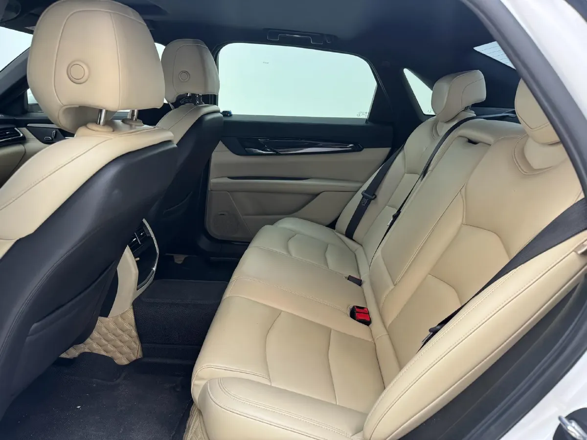 2021 Cadillac CT6 2.0T 237HP L4 10AT,autocango,china used car exporter,china ev exporter,chinese used car exporter,chinese used ev exporter