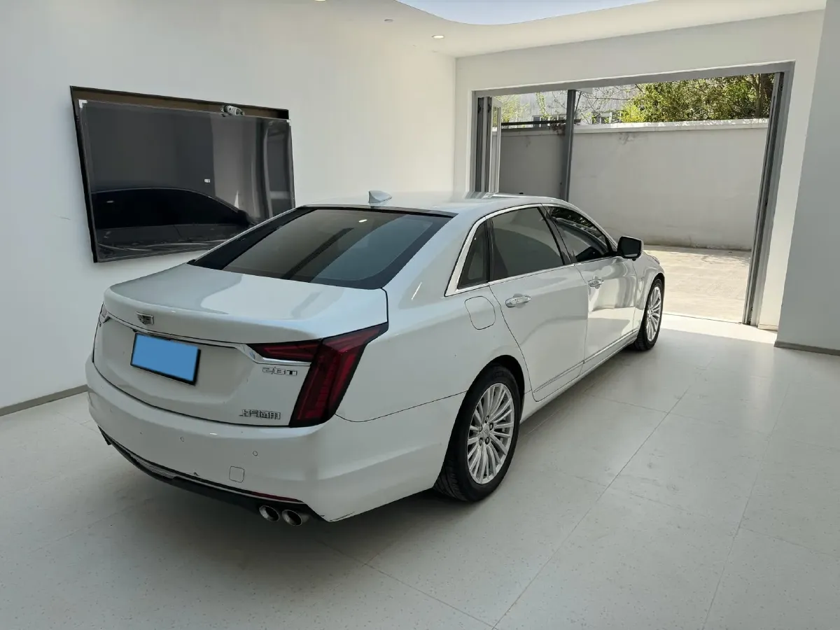 2021 Cadillac CT6 2.0T 237HP L4 10AT,autocango,china used car exporter,china ev exporter,chinese used car exporter,chinese used ev exporter