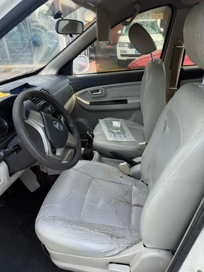 2015 BAIC ChangHe M50S 1.4L 99HP L4 5MT,autocango,china used car exporter,china ev exporter,chinese used car exporter,chinese used ev exporter