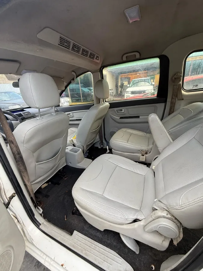 2015 BAIC ChangHe M50S 1.4L 99HP L4 5MT,autocango,china used car exporter,china ev exporter,chinese used car exporter,chinese used ev exporter