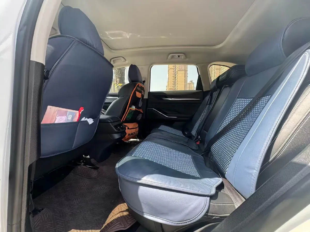 2021 Haval H6 2.0T 211HP L4 7DCT,autocango,china used car exporter,china ev exporter,chinese used car exporter,chinese used ev exporter