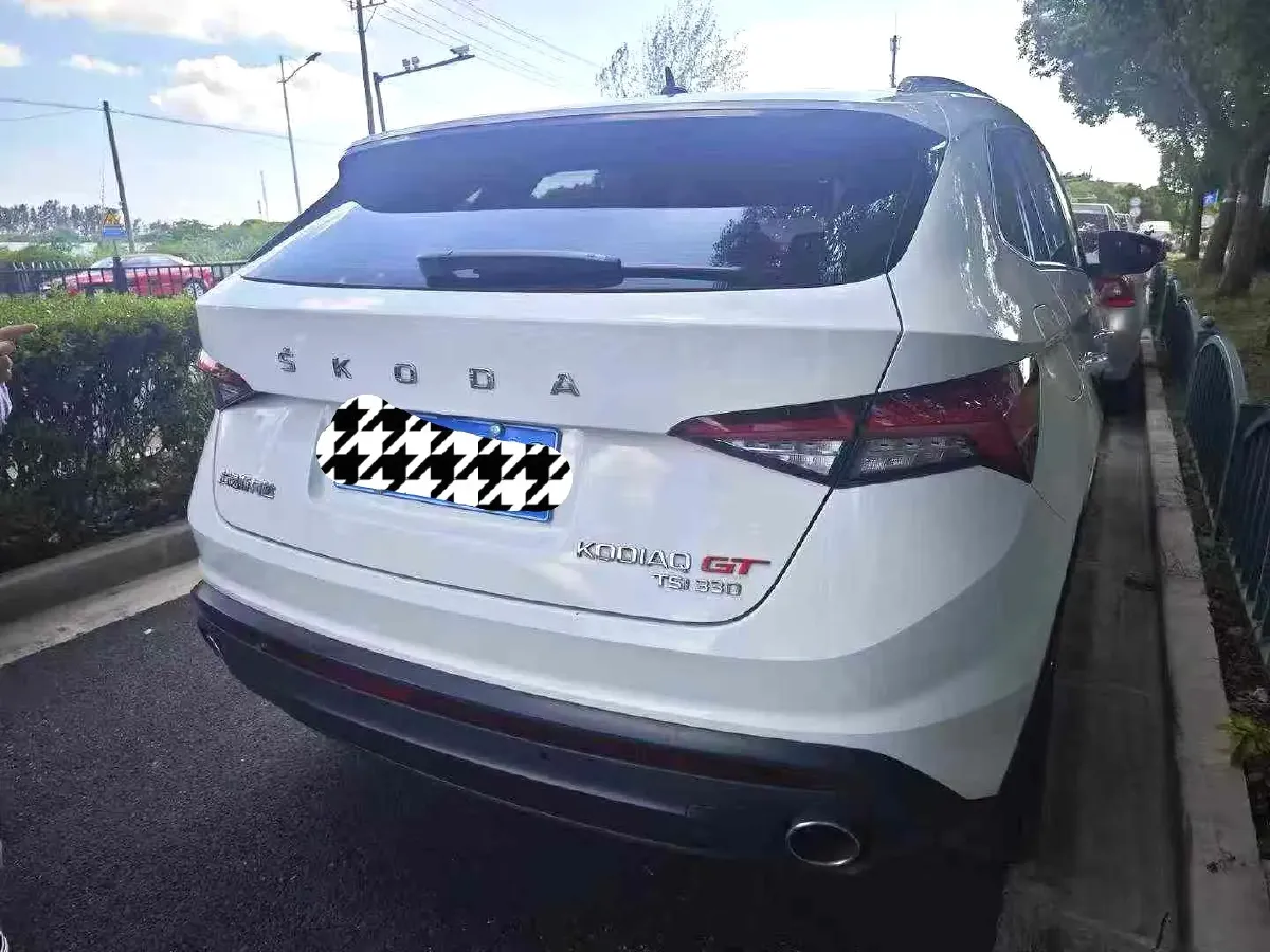 2021 Skoda Kodiak GT 2.0T 186HP L4 7DCT,autocango,china used car exporter,china ev exporter,chinese used car exporter,chinese used ev exporter