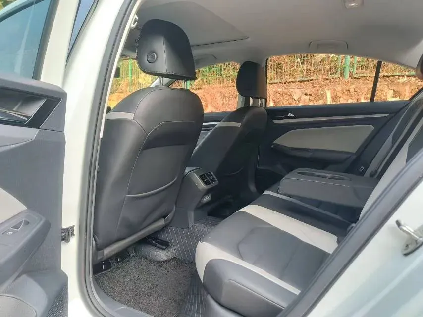 2023 Volkswagen Bora 1.5T 160HP L4 7DCT,autocango,china used car exporter,china ev exporter,chinese used car exporter,chinese used ev exporter