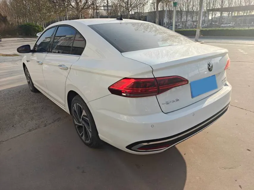 2023 Volkswagen Bora 1.5T 160HP L4 7DCT,autocango,china used car exporter,china ev exporter,chinese used car exporter,chinese used ev exporter