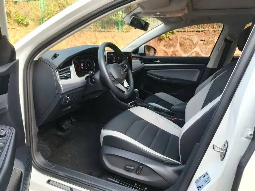 2023 Volkswagen Bora 1.5T 160HP L4 7DCT,autocango,china used car exporter,china ev exporter,chinese used car exporter,chinese used ev exporter