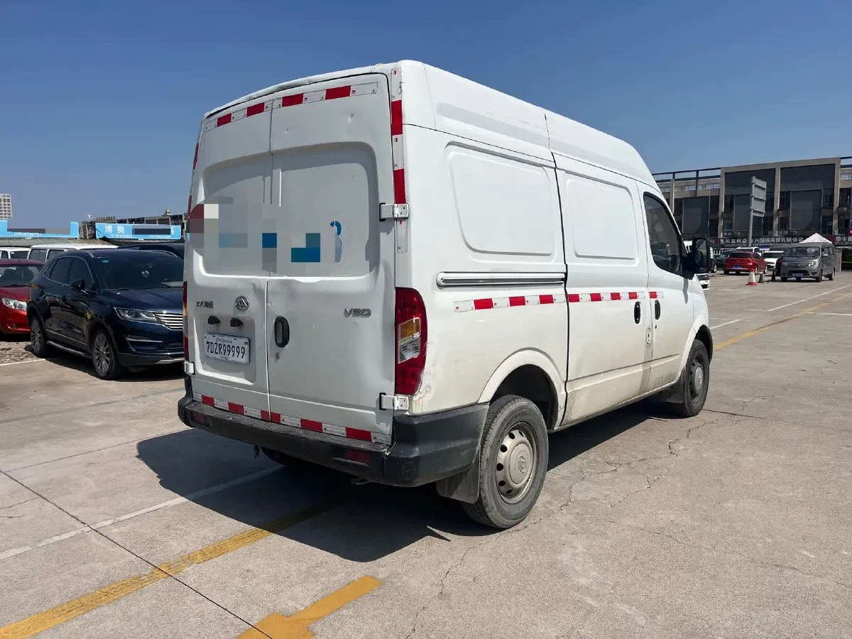 2020 MAXUS XinTu V80 2.5T 136HP L4 6MT,autocango,china used car exporter,china ev exporter,chinese used car exporter,chinese used ev exporter