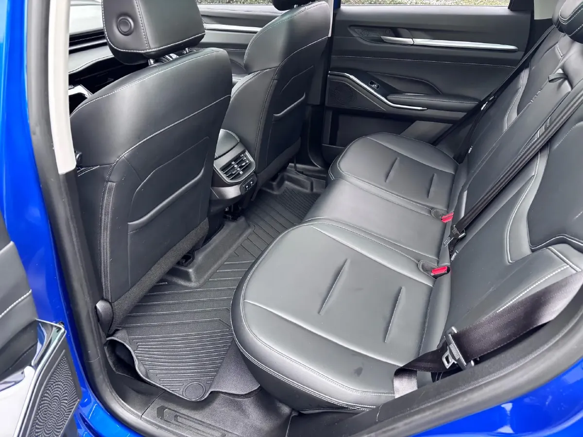 2021 Haval H6 1.5T 169HP L4 7DCT,autocango,china used car exporter,china ev exporter,chinese used car exporter,chinese used ev exporter