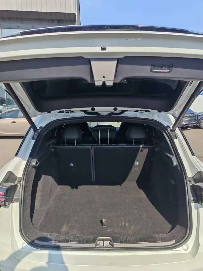 2025 LYNK&CO 01 2.0T 254HP L4 8AT,autocango,china used car exporter,china ev exporter,chinese used car exporter,chinese used ev exporter