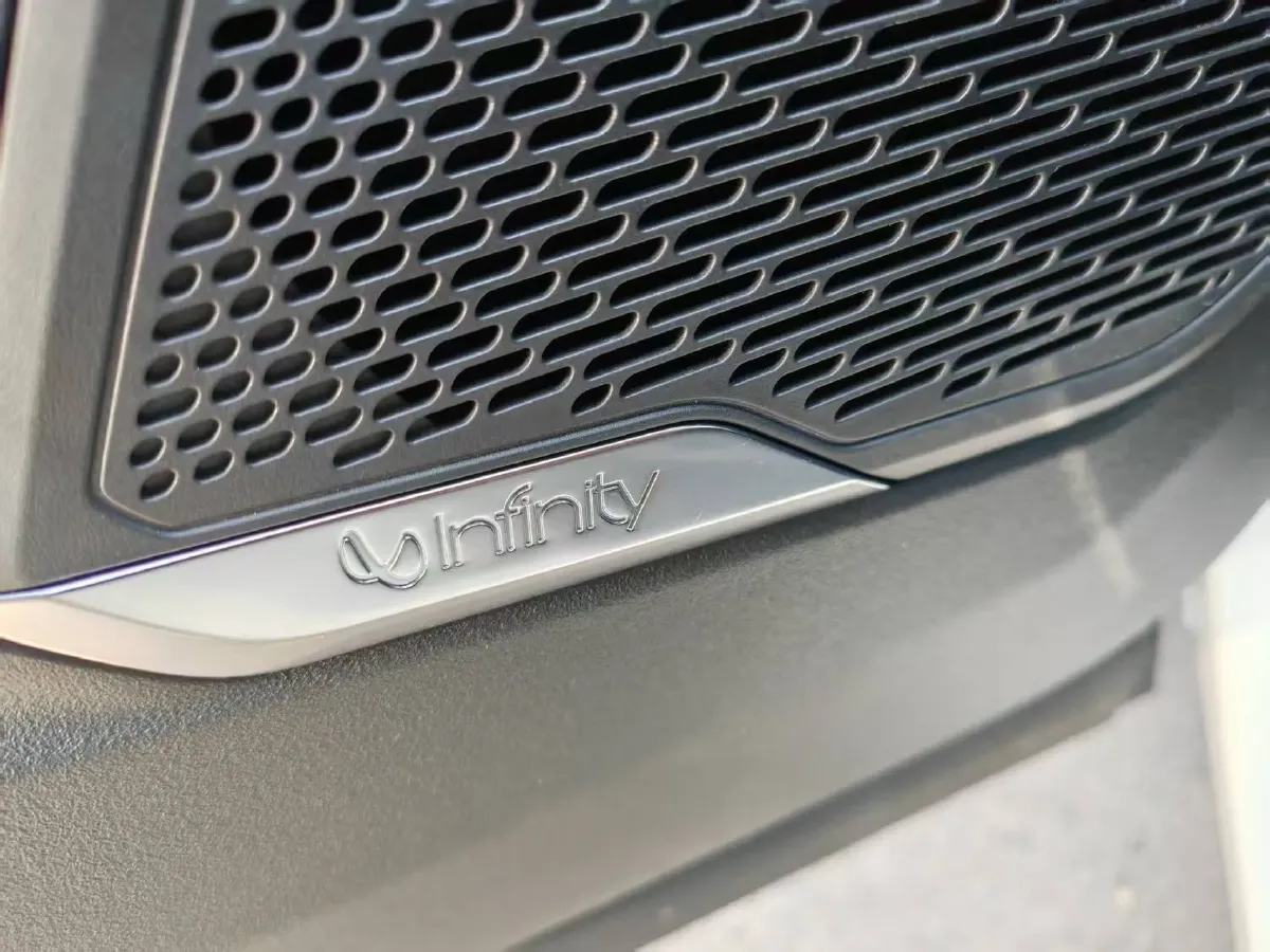 2025 LYNK&CO 01 2.0T 254HP L4 8AT,autocango,china used car exporter,china ev exporter,chinese used car exporter,chinese used ev exporter