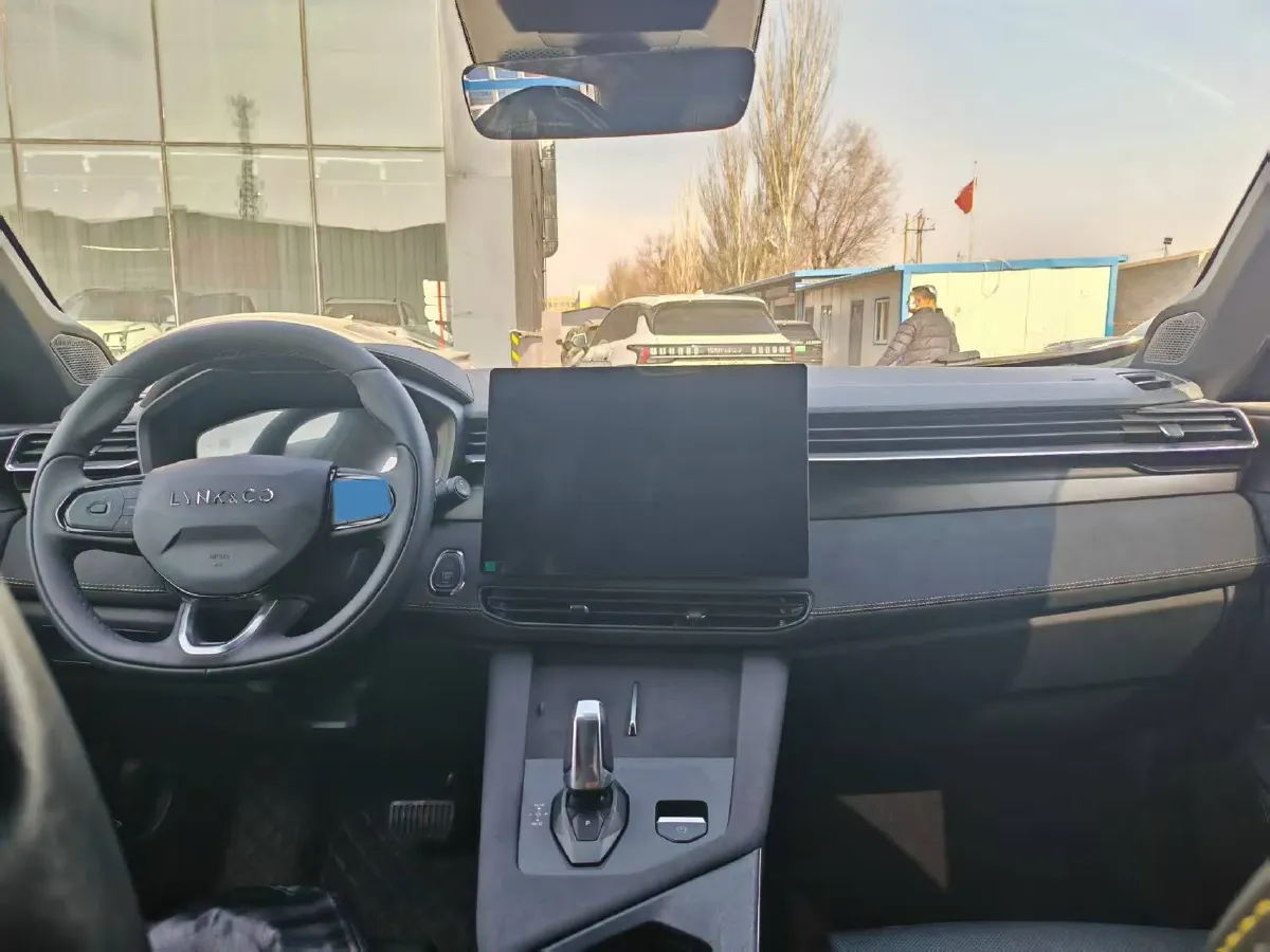 2025 LYNK&CO 01 2.0T 254HP L4 8AT,autocango,china used car exporter,china ev exporter,chinese used car exporter,chinese used ev exporter