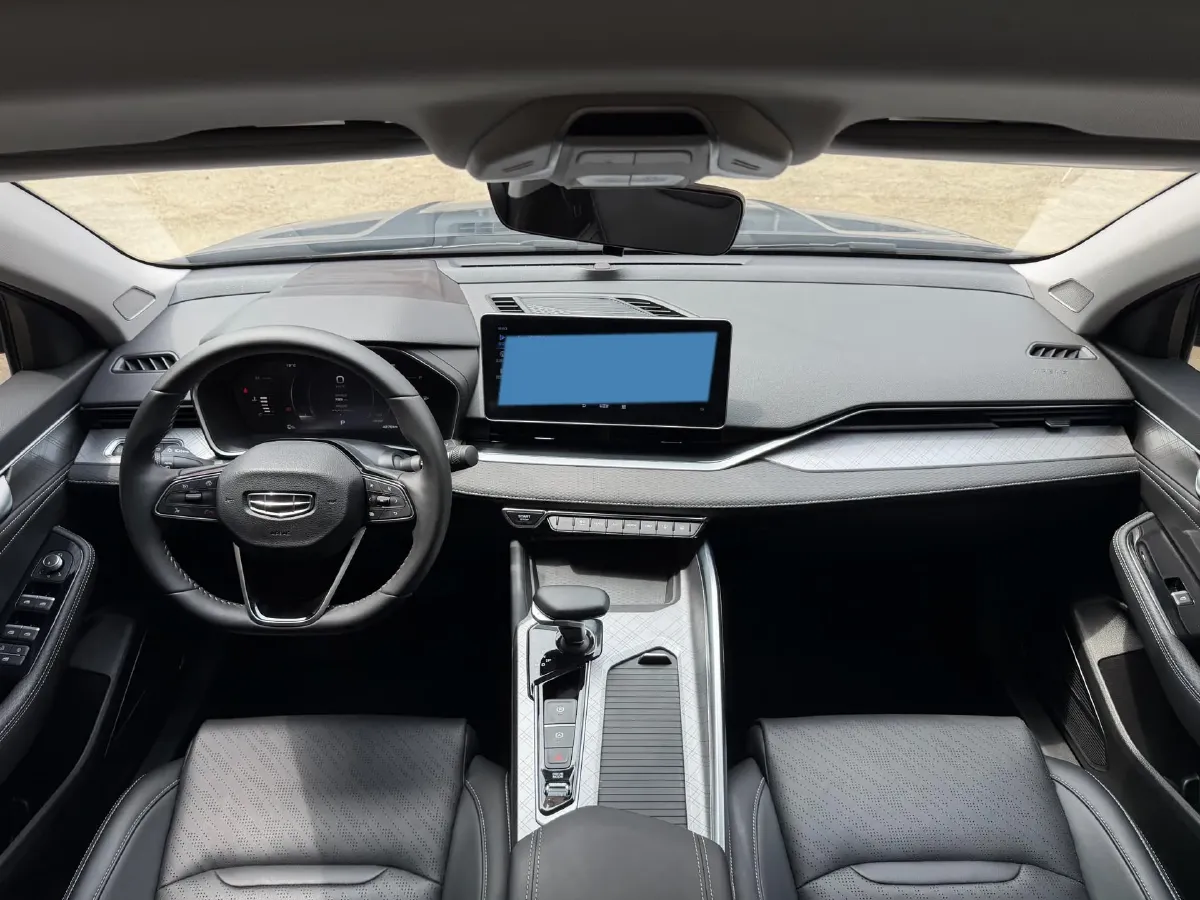 2020 Geely Binray 1.0T 133HP L3 6DCT,autocango,china used car exporter,china ev exporter,chinese used car exporter,chinese used ev exporter