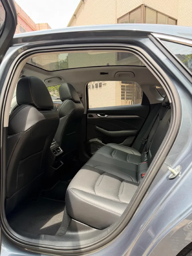 2020 Geely Binray 1.0T 133HP L3 6DCT,autocango,china used car exporter,china ev exporter,chinese used car exporter,chinese used ev exporter