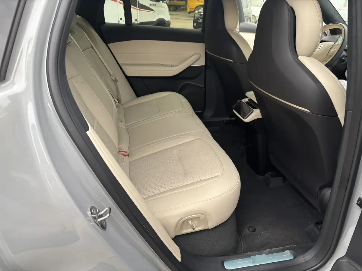 2024 NIO ES6 BEV 75KWH,autocango,china used car exporter,china ev exporter,chinese used car exporter,chinese used ev exporter