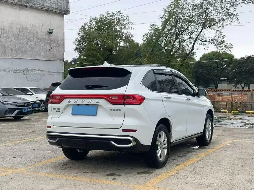 2023 Haval M6 1.5T 150HP L4 7DCT,autocango,china used car exporter,china ev exporter,chinese used car exporter,chinese used ev exporter