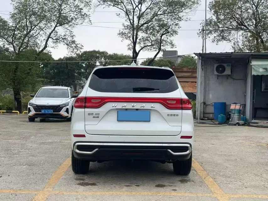 2023 Haval M6 1.5T 150HP L4 7DCT,autocango,china used car exporter,china ev exporter,chinese used car exporter,chinese used ev exporter