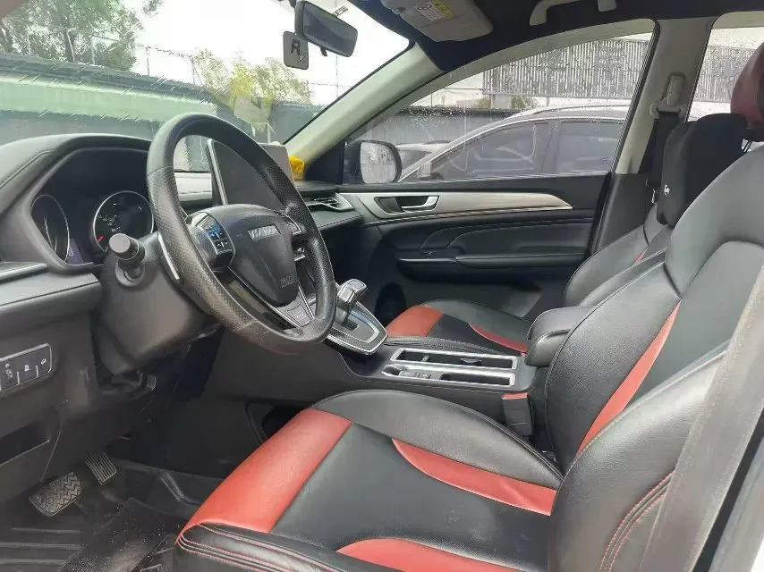2023 Haval M6 1.5T 150HP L4 7DCT,autocango,china used car exporter,china ev exporter,chinese used car exporter,chinese used ev exporter