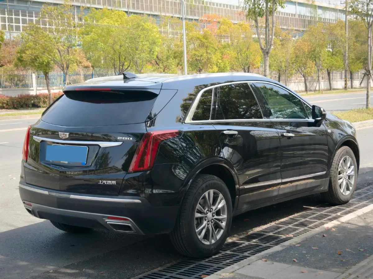 2021 Cadillac XT5 2.0T 237HP L4 9AT,autocango,china used car exporter,china ev exporter,chinese used car exporter,chinese used ev exporter