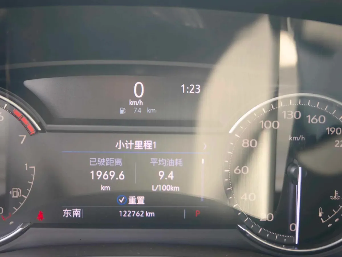 2021 Cadillac XT5 2.0T 237HP L4 9AT,autocango,china used car exporter,china ev exporter,chinese used car exporter,chinese used ev exporter