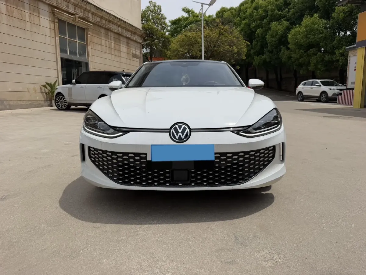2024 Volkswagen Lamando 1.4T 150HP L4 7DCT,autocango,china used car exporter,china ev exporter,chinese used car exporter,chinese used ev exporter