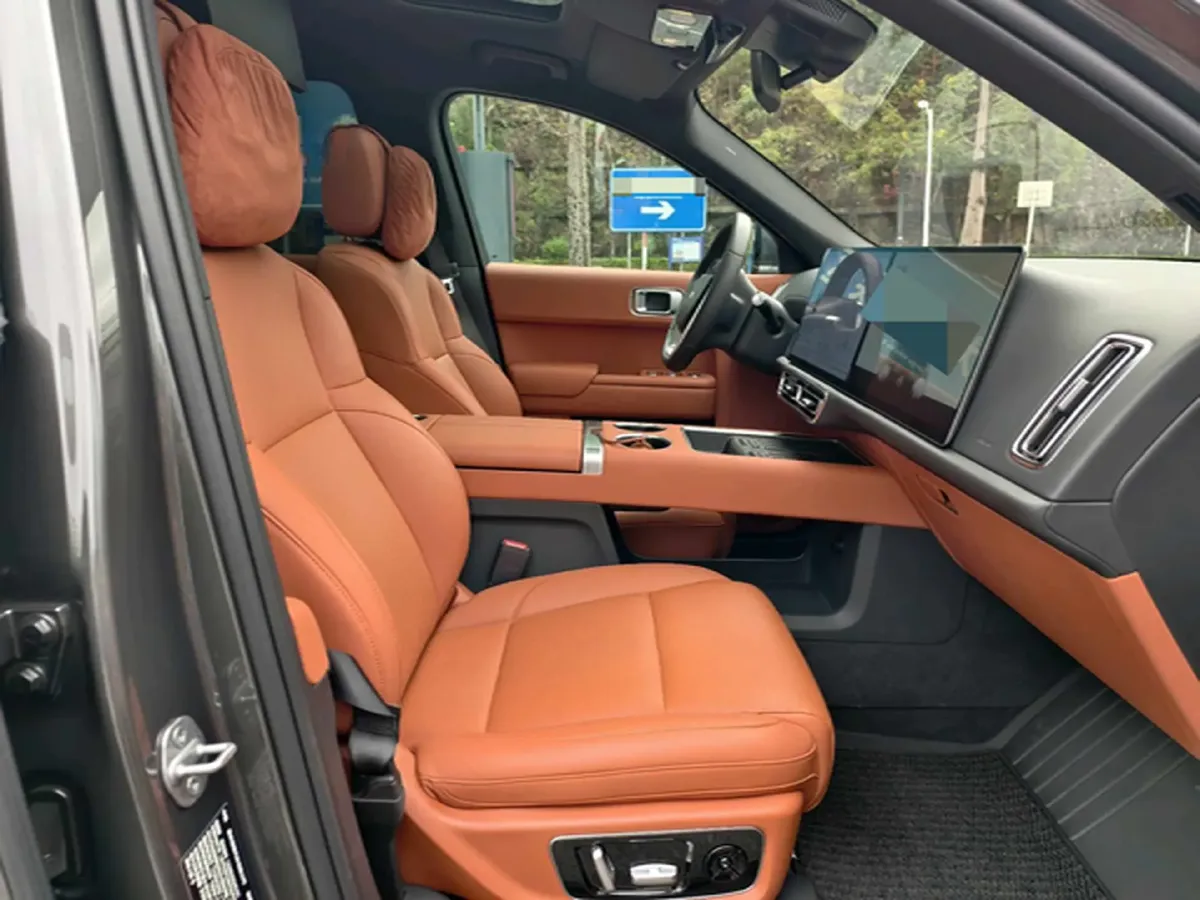 2022 Li L9 Range Extended 154HP REEV 42.6KWH,autocango,china used car exporter,china ev exporter,chinese used car exporter,chinese used ev exporter