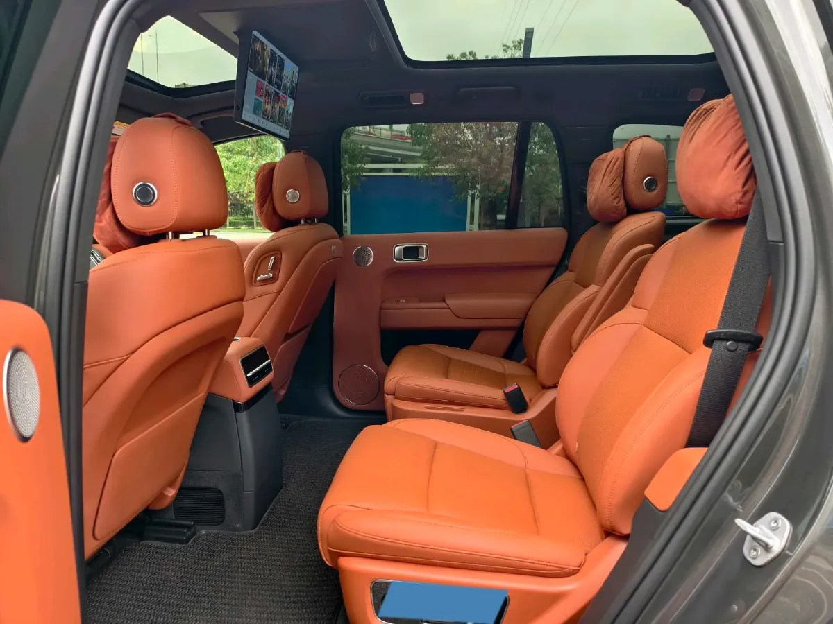 2022 Li L9 Range Extended 154HP REEV 42.6KWH,autocango,china used car exporter,china ev exporter,chinese used car exporter,chinese used ev exporter