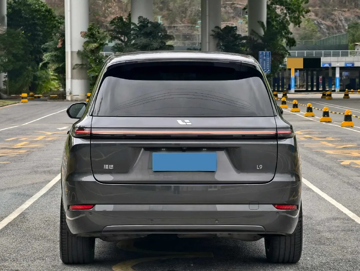 2022 Li L9 Range Extended 154HP REEV 42.6KWH,autocango,china used car exporter,china ev exporter,chinese used car exporter,chinese used ev exporter