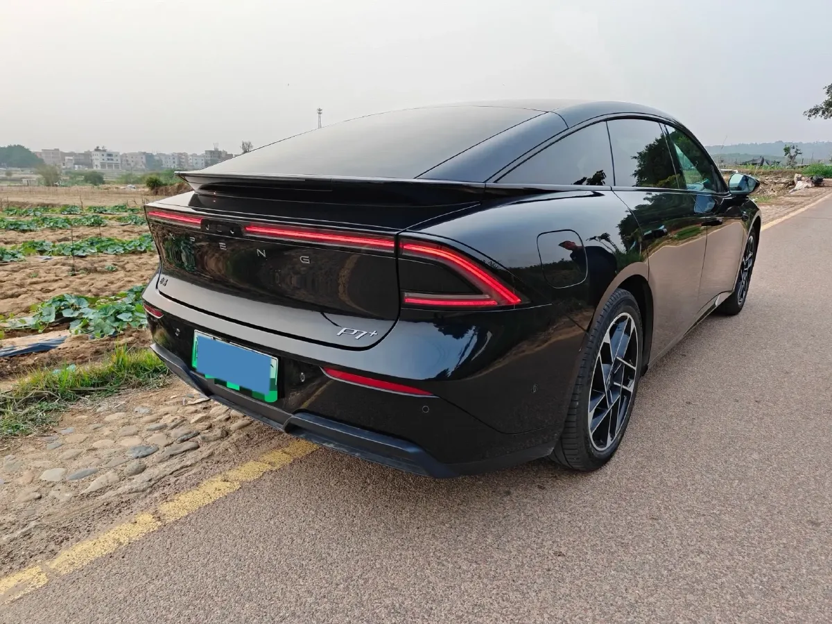 2024 Xpeng P7+ BEV 60.7KWH,autocango,china used car exporter,china ev exporter,chinese used car exporter,chinese used ev exporter