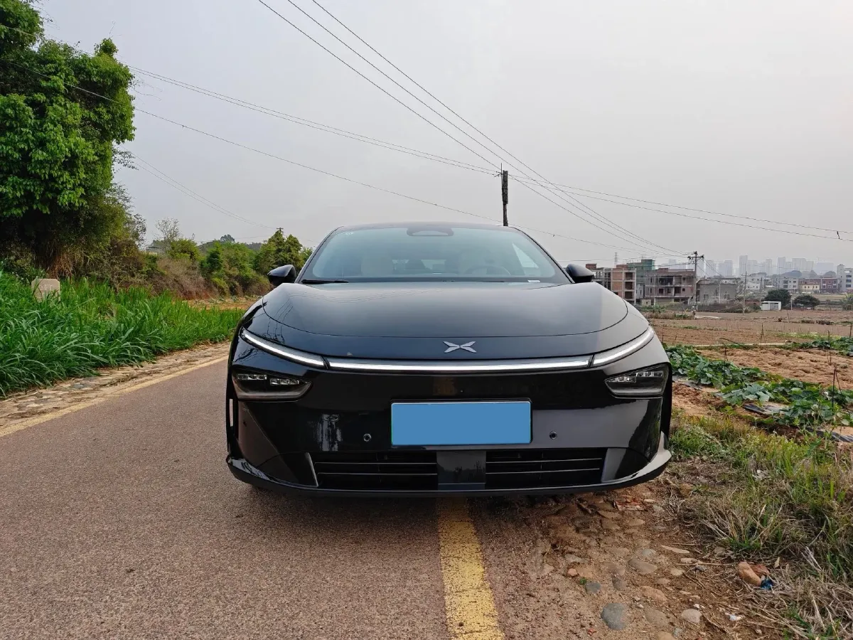 2024 Xpeng P7+ BEV 60.7KWH,autocango,china used car exporter,china ev exporter,chinese used car exporter,chinese used ev exporter