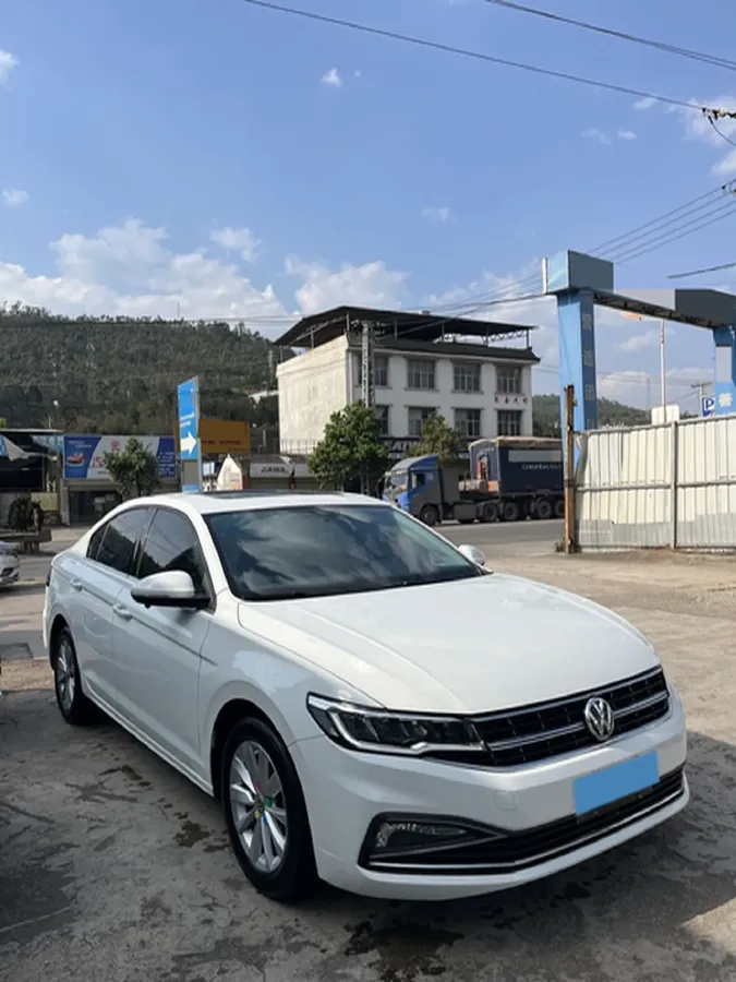2019 MAXUS XinTu V80 2.5T 136HP L4 6MT,autocango,china used car exporter,china ev exporter,chinese used car exporter,chinese used ev exporter