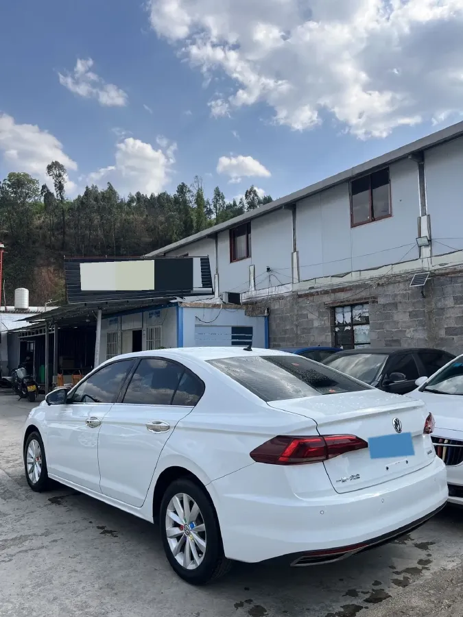 2019 MAXUS XinTu V80 2.5T 136HP L4 6MT,autocango,china used car exporter,china ev exporter,chinese used car exporter,chinese used ev exporter