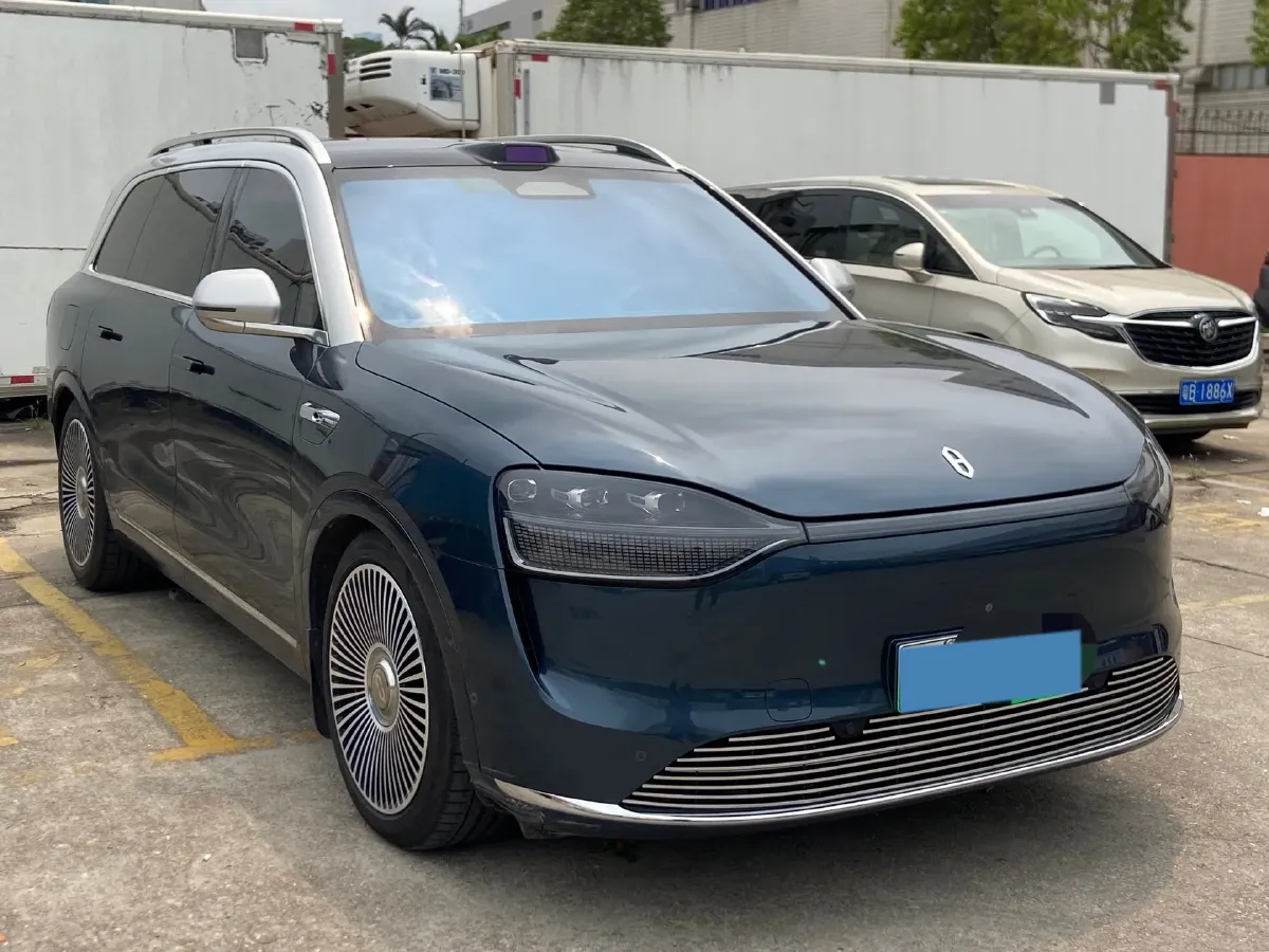 2024 AITO AITO M9 1.5T 152HP L4 REEV 42KWH,autocango,china used car exporter,china ev exporter,chinese used car exporter,chinese used ev exporter