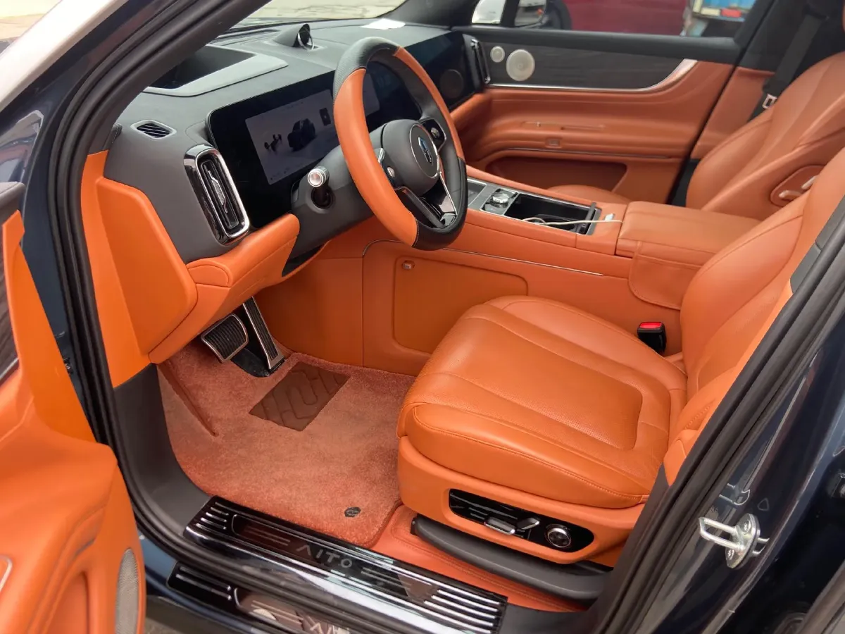 2024 AITO AITO M9 1.5T 152HP L4 REEV 42KWH,autocango,china used car exporter,china ev exporter,chinese used car exporter,chinese used ev exporter