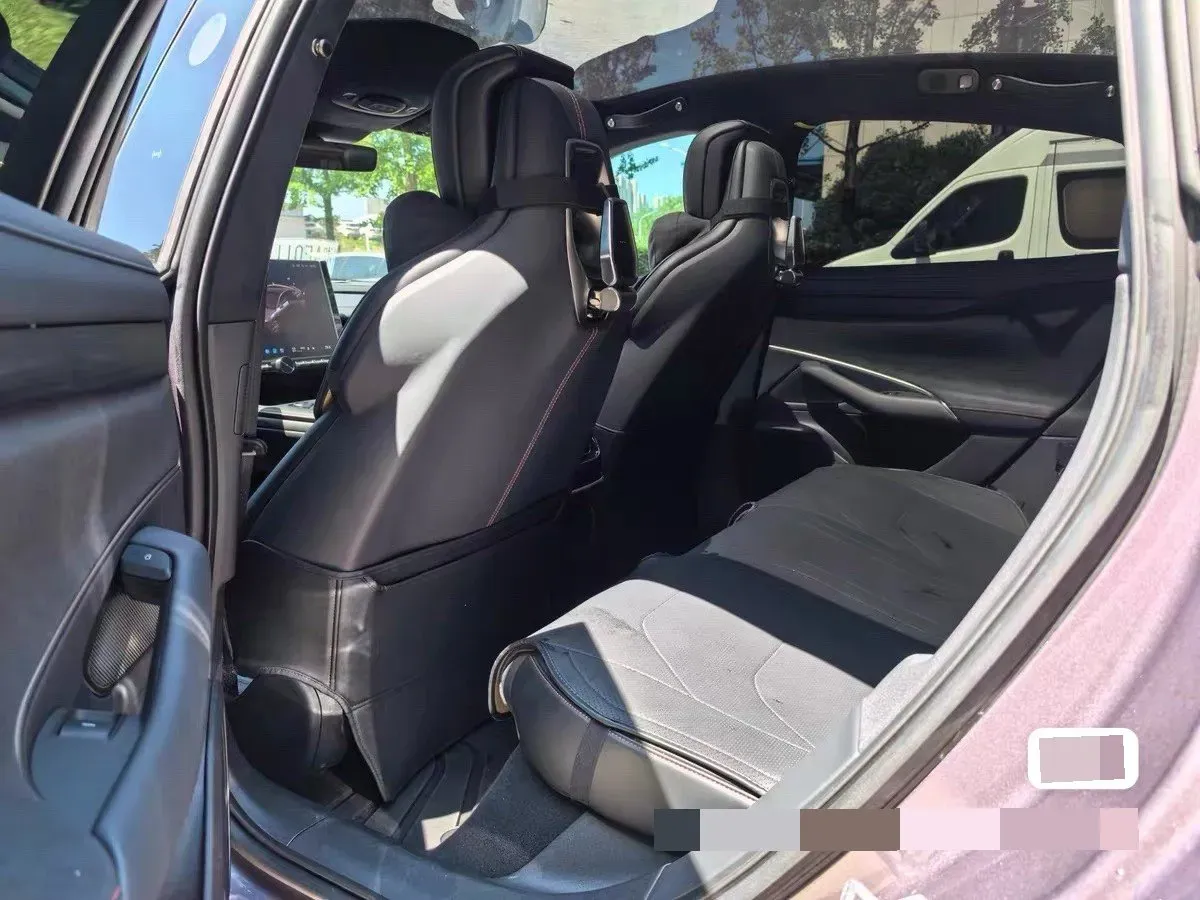 2024 MI SU7 BEV 101KWH,autocango,china used car exporter,china ev exporter,chinese used car exporter,chinese used ev exporter