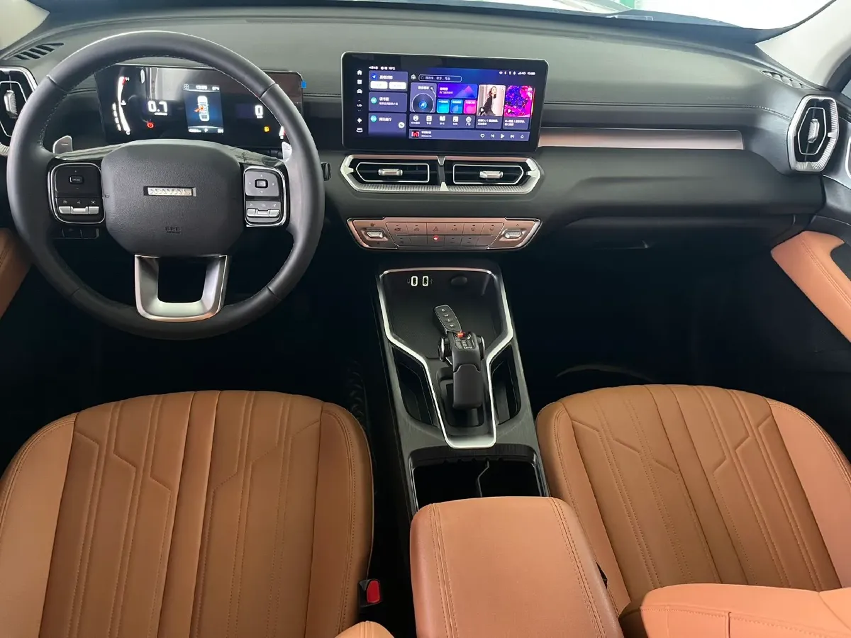 2023 Haval H5 2.0T 224HP L4 8AT,autocango,china used car exporter,china ev exporter,chinese used car exporter,chinese used ev exporter